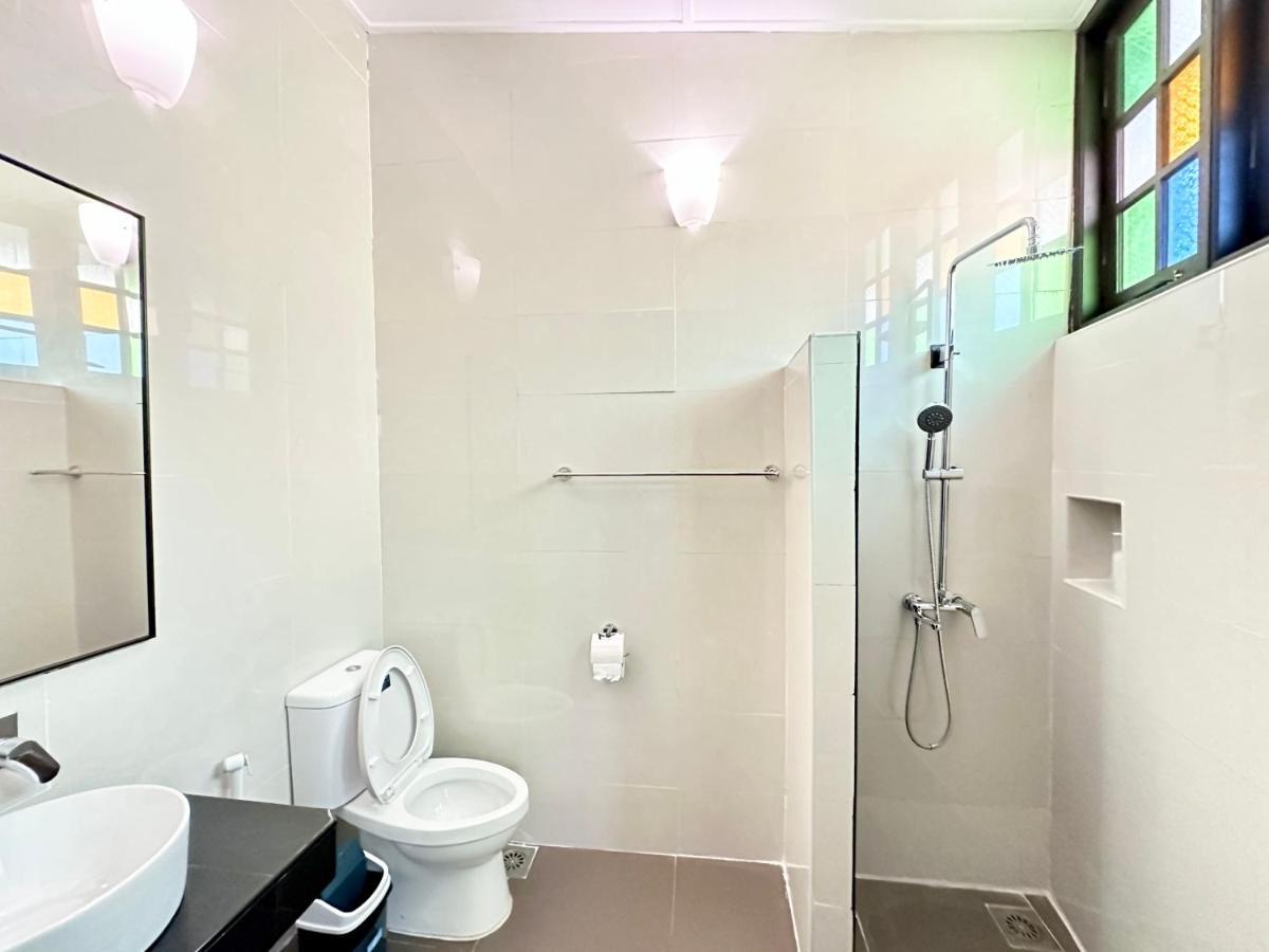 Madras Inn 58-1 Private Bathroom George Town  Kültér fotó